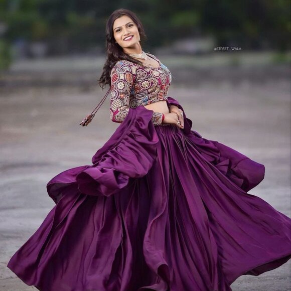 Fox Georgette -- FABRIC - Picture 12 of 12